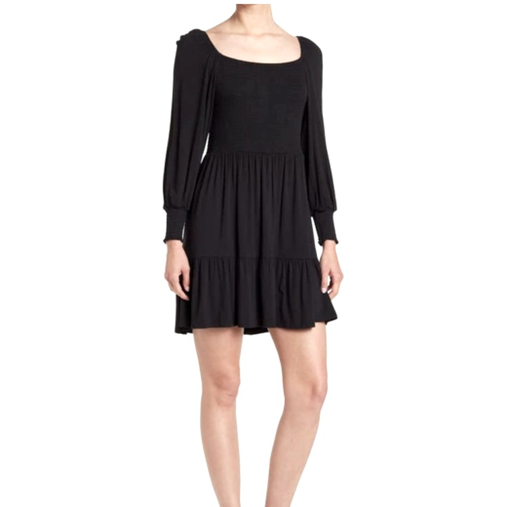 NWOT BB Dakota Steve Madden smocked too long sleeve black dress